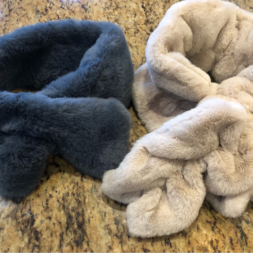 2 Beautiful Fake Fur Scarves